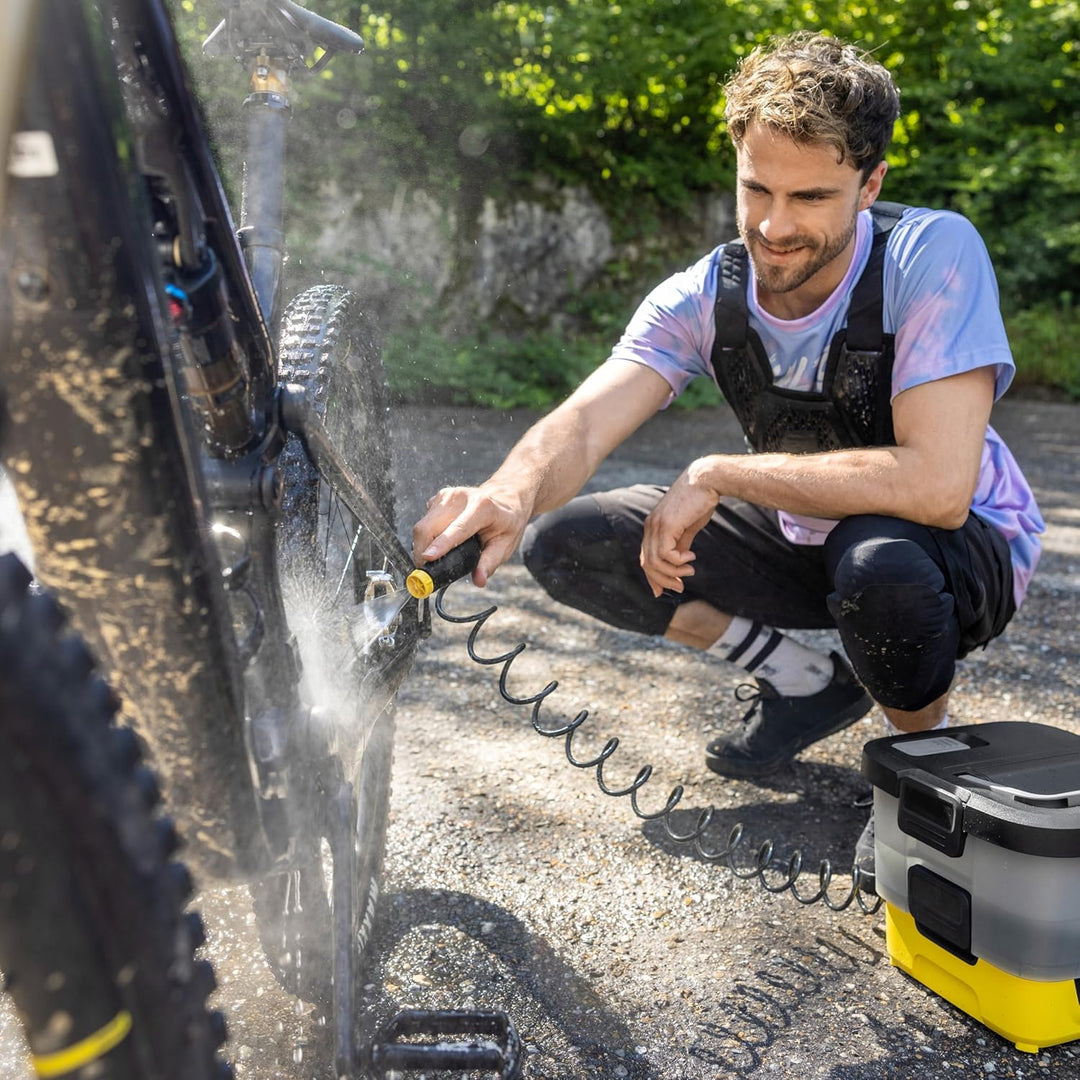 Kärcher Mobile Outdoor Cleaner OC 4, Fördermenge: 2 l/min, Gewicht: 3,1 kg, Wassertank: 8 l, Lithium