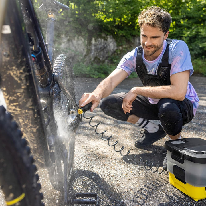 Kärcher Mobile Outdoor Cleaner OC 4, Fördermenge: 2 l/min, Gewicht: 3,1 kg, Wassertank: 8 l, Lithium