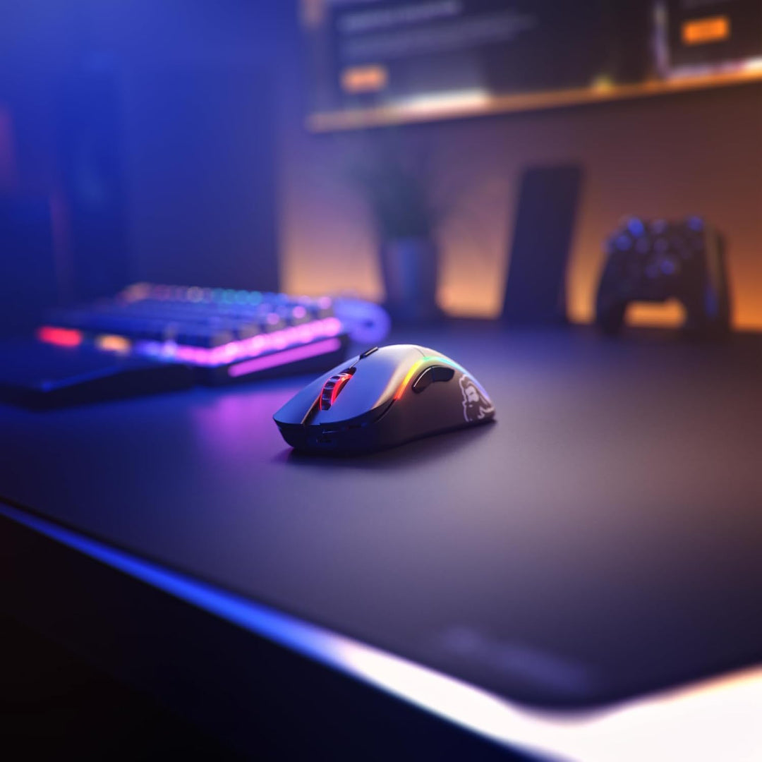 Glorious Gaming Model D Wireless Souris de jeu sans fil - Superlégère, 69 g, sans fil 2,4 GHz sans L