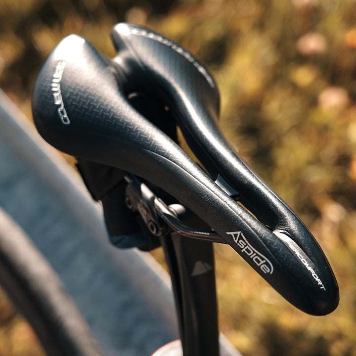 Selle San Marco Sattel ASPIDE SUPERCOMFORT Dynamic Open Fit Narrow Mangan-Streben Schwarz, Schwarz