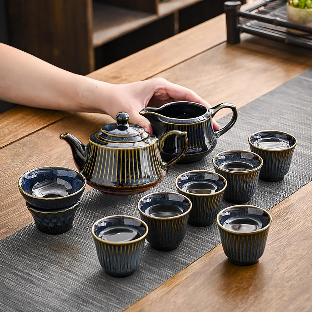 Chinesisches Gongfu-Tee-Set aus Porzellan, 10 Stück Schönes Keramik Teekannen-Set mit Teebereiter un