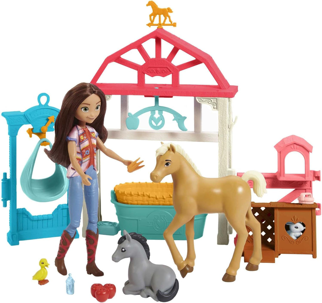 Dreamworks Spirit HCH37 - Luckys Tierbaby-Pflegestation, Pony & Fohlen, Puppe Lucky (18 cm), Pflegeb