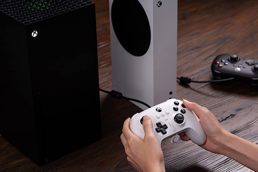 8bitdo Ultimate Wired Controller for Xbox Series X, Xbox Series S, Xbox One, Windows 10 & Windows 11