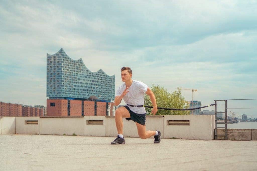 BodyCROSS Sprint Trainer | bis zu 40kg Zugkraft | Schnellkrafttrainer | Studioqualität | Made in Ger