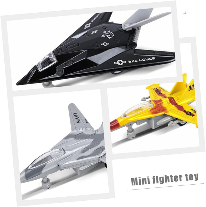 4stücke Trägheitsflugzeug-Spielzeug Kleine Flugzeug-Modelle Reibungsangetriebene Flugzeug-spielzeuge
