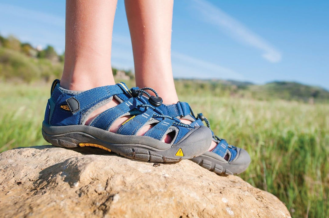 Keen Unisex-Kinder Seacamp Ii Cnx Sandalen Trekking-& Wanderschuhe 34 EU Blue Depths Chartreuse, 34