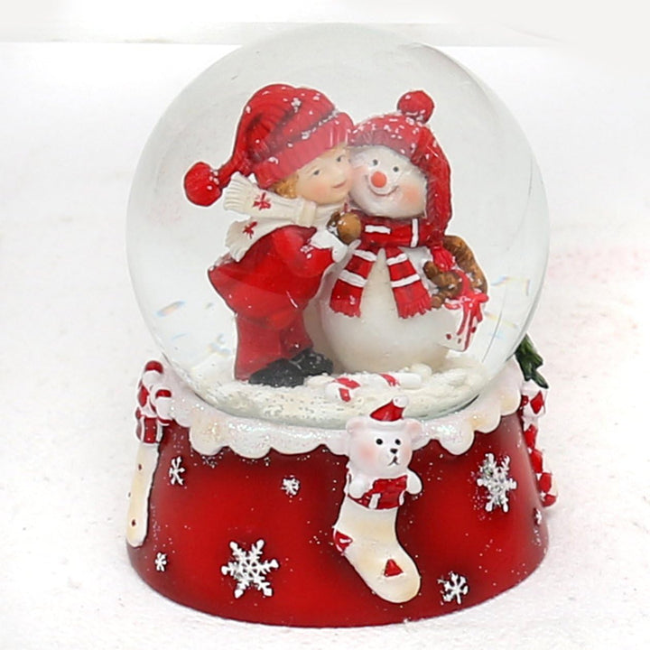 Dekohelden24 Schneekugel, Schneemann Duo, rot weiss, Masse H/B/Ø Kugel: ca. 8,5 x 7 cm/Ø 6,5 cm., 50