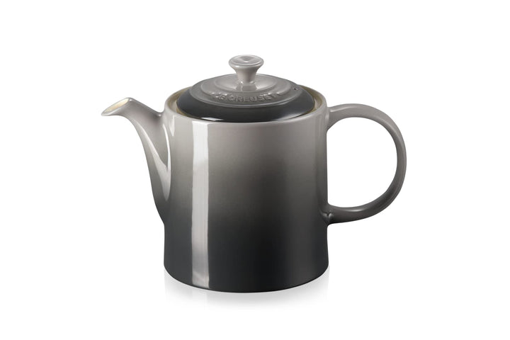 Le Creuset Hohe Kanne, Rund, 1,3 Liter, Steinzeug, Flint (Grau) Flint 1.3 Liter Steinzeug, Flint 1.3