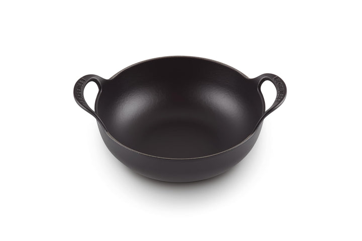 Le Creuset Balti Dish aus Gusseisen, 24 cm, 2,7 Liter, Schwarz matt, 20142240000460, Schwarz Matt