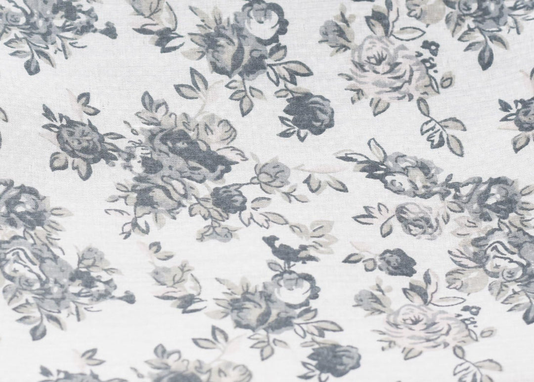 Striessnig Wien – Damen Loop Schaltuch grau, Loopschal zweifarbig mit Blumenmuster, Modetuch, ca. 90