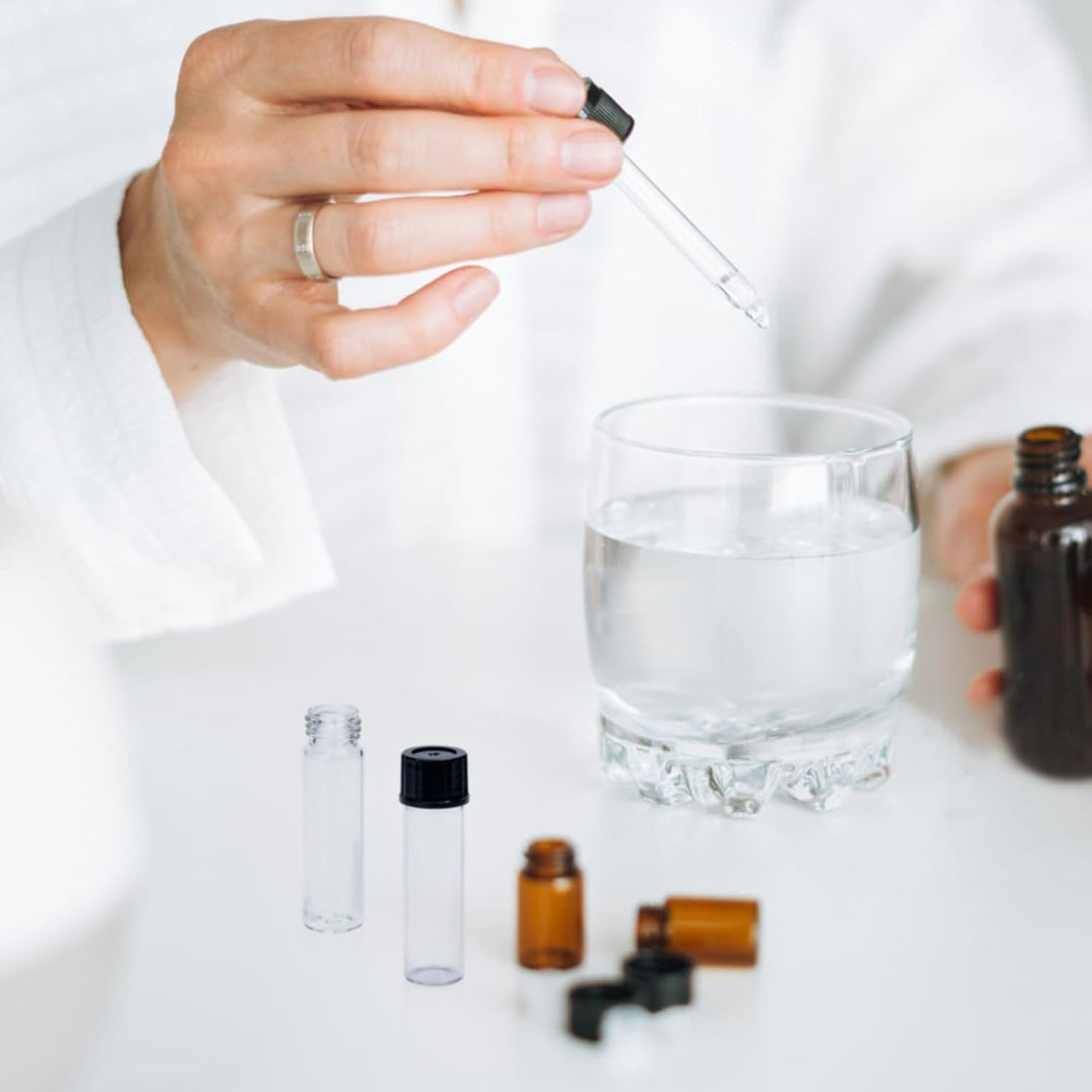 ALWSCI 144 Stücke 8ml Glasfläschchen Probe Klarglas Fläschchen, Probenahme Glasflaschen mit Schraubv
