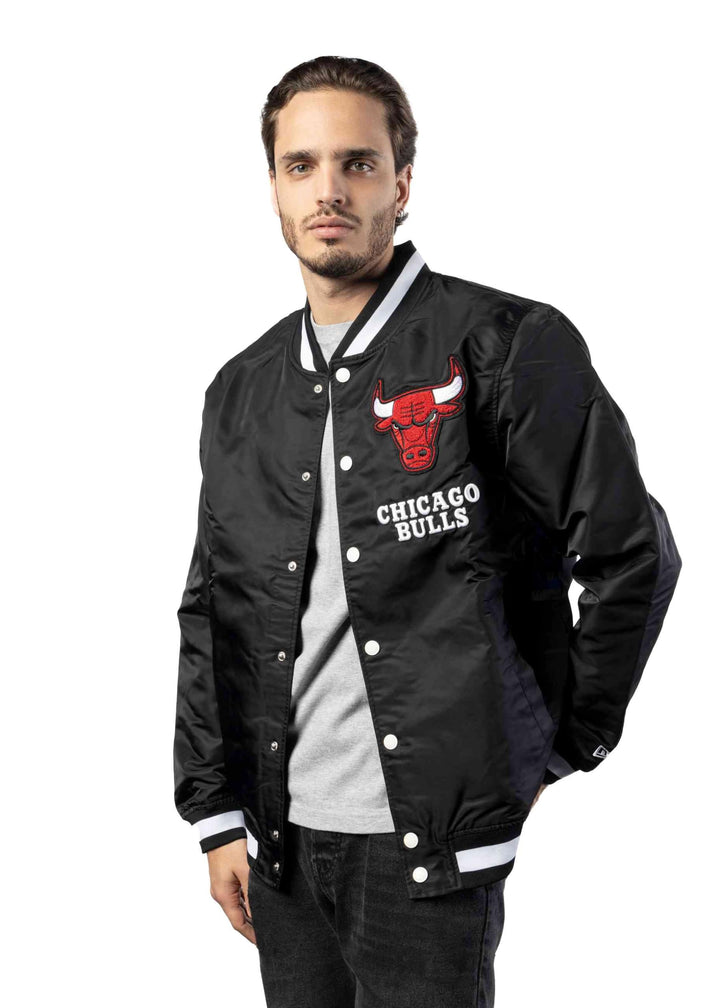 New Era - NBA Chicago Bulls Logoselect Jacke XL Chicago Bulls, XL Chicago Bulls