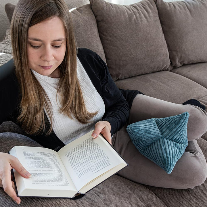 Leseknochen, Nackenrolle Cozy Shara, im Cord Design, ergonomische Form für Nacken- oder Lendenstütze