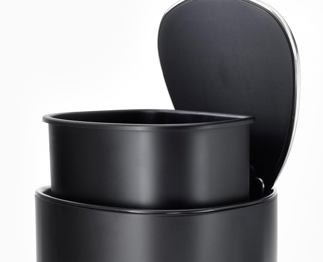 Joseph Joseph EasyStore 5l Edelstahl Treteimer mit Müllbeutel, Absenkautomatik Deckel, herausnehmbar