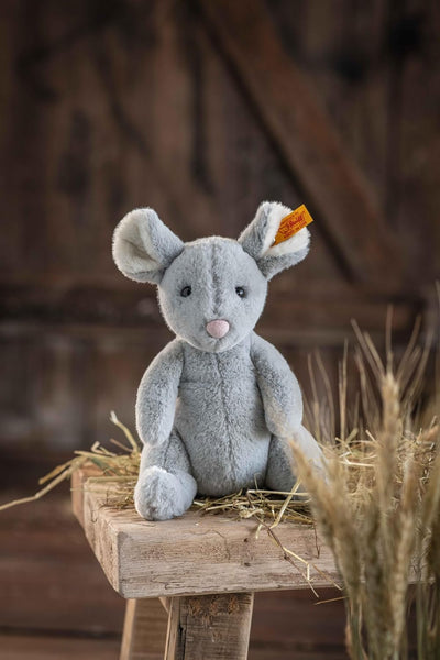 Steiff 056246 Soft Cuddly Friends Cheesy Maus, Gray Violet, 19cm