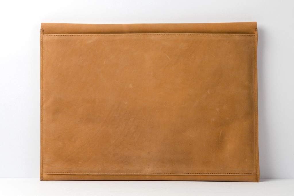 HOLZRICHTER Berlin Laptop 15“ Sleeve - Premium Hülle aus Leder – Ledertasche für Notebook Apple MacB