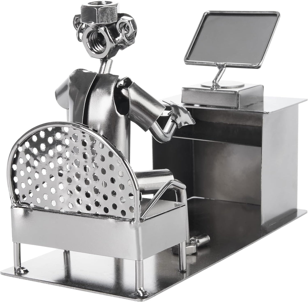 BRUBAKER Schraubenmännchen Gamer mit Controller - Zocker Eisenfigur Metallmännchen - Handarbeit Meta