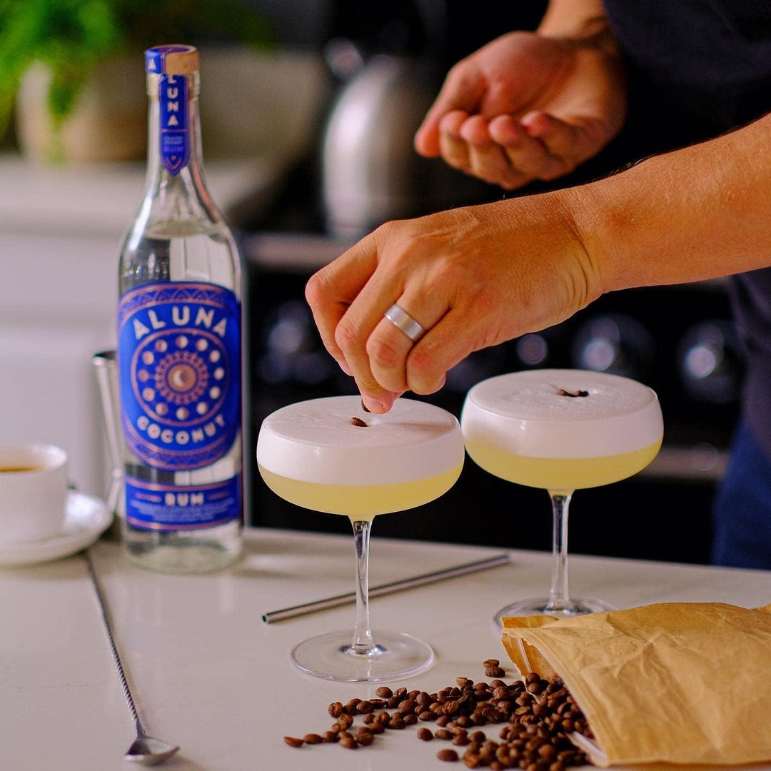 Vemacity Elegante Espresso Martini Gläser 4er Set | Handgefertigte Cocktailgläser Set | Champagner S