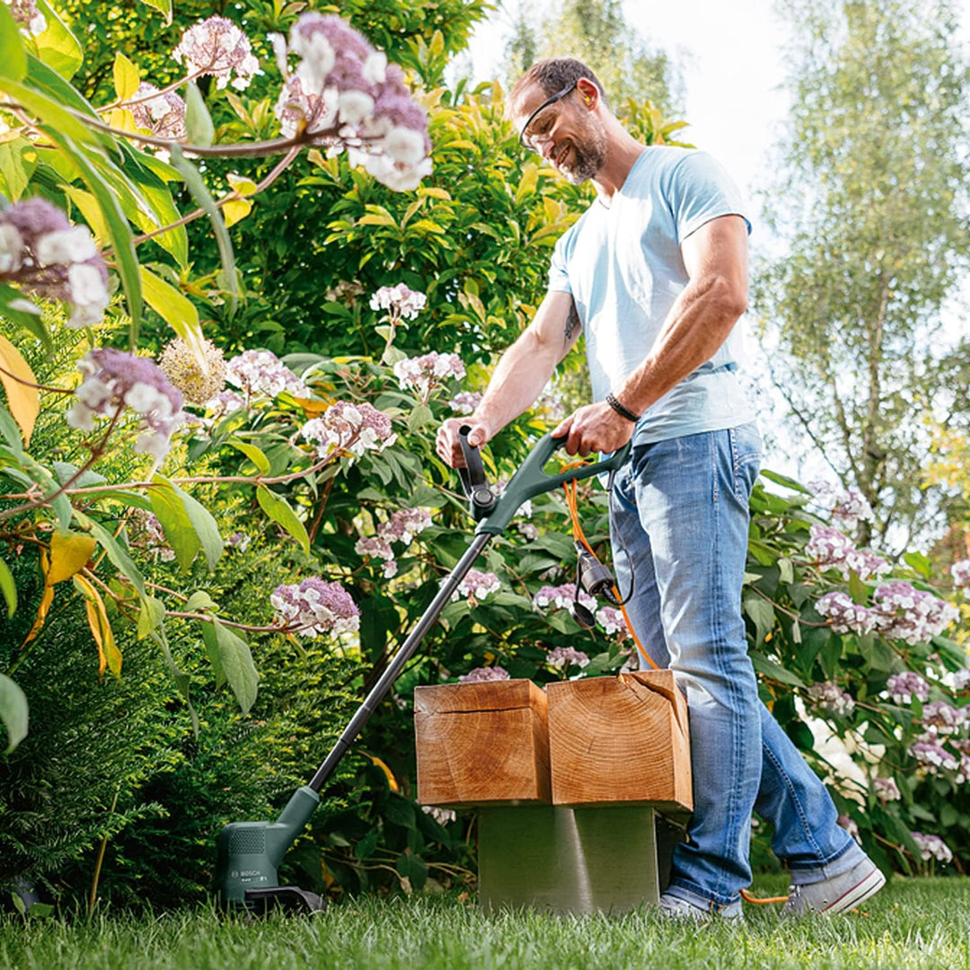 Bosch Home and Garden Elektro-Rasentrimmer EasyGrassCut 26 Rasentrimmer - 26 cm, Rasentrimmer - 26 c