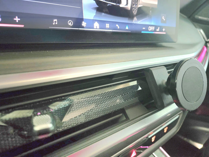 Generisch fahrzeugspezifischer Handyhalter passend für BMW X5 G05 + X6 G06 + 7er G70 LCI/Facelift ab