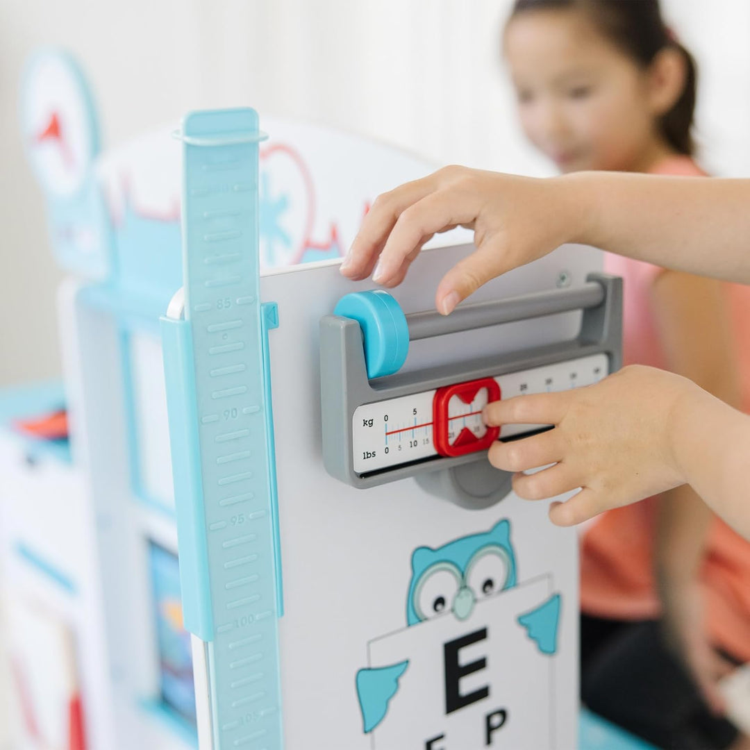 Melissa & Doug Werde gesund Arzt-Aktivitätenzentrum aus Holz – Warteraum, Untersuchungsraum, Empfang