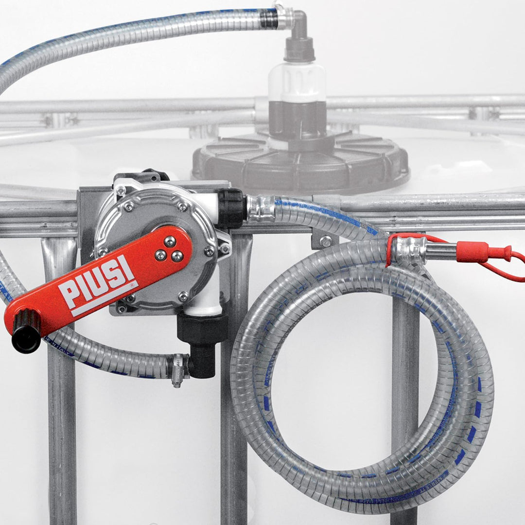 PIUSI Handkurbelpumpe für AdBlue/Urea/DEF, Wasser und Frostschutzmittel mit IBC-Tankhalterung, 38 Li