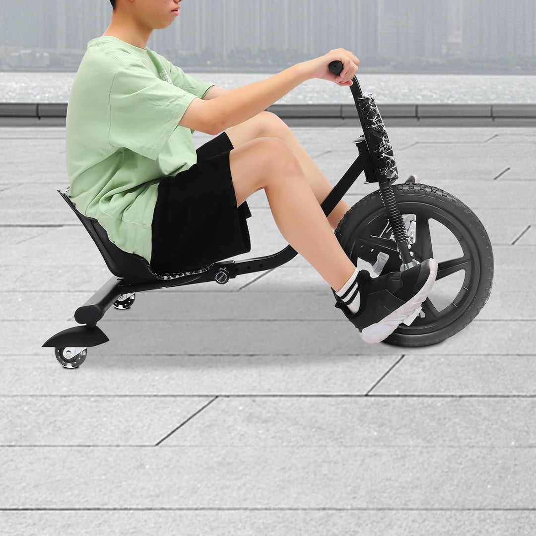 Drift Trike, 360° Drift Cart Tretauto mit Pedale Verstellbarer Schalensitz Schwarzer Blitz ab 6 Jahr