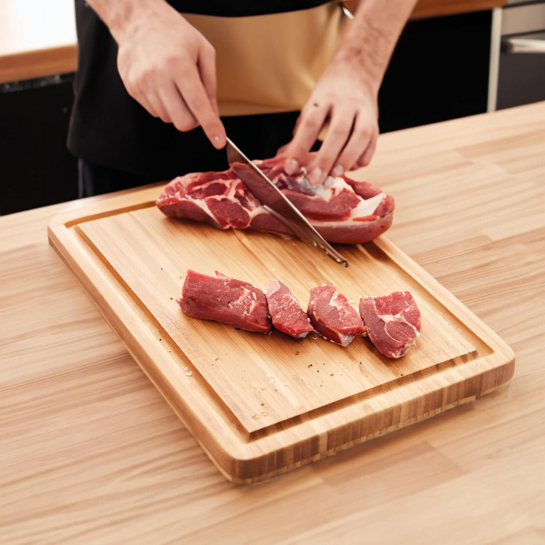 Outdoor und Küche Schneidebrett aus Bambus Holz mit Saftrille, zubehör zum Fleisch schneiden, Grill