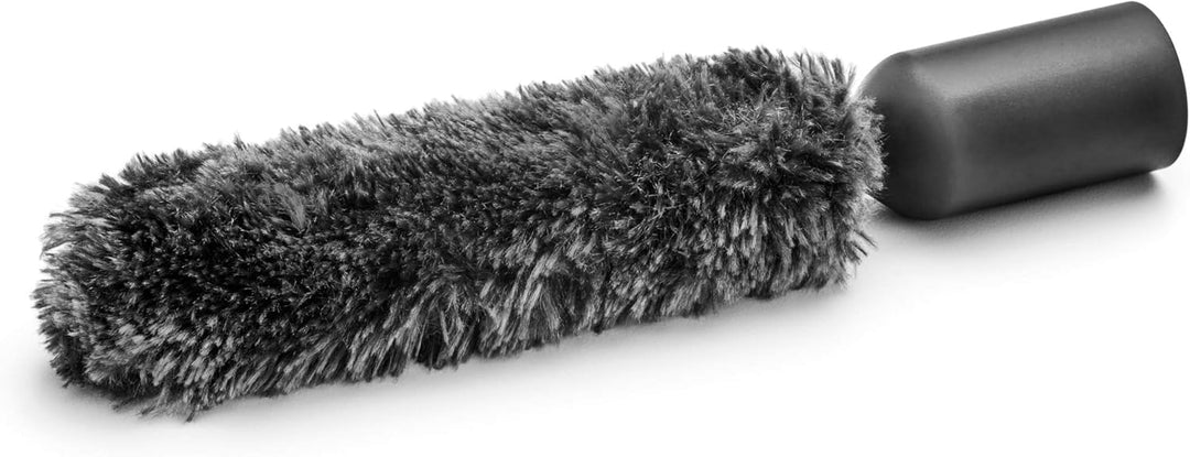 AEG AKIT09C Home & Car Kit (Tierhaardüse, Staubwedel, Flexible Fugendüse, gründliche Tierhaarentfern