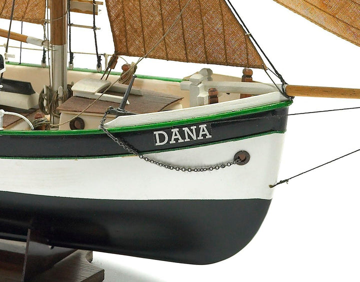 Billing Boats Modellbausatz Dana Angelboot Massstab 1:60