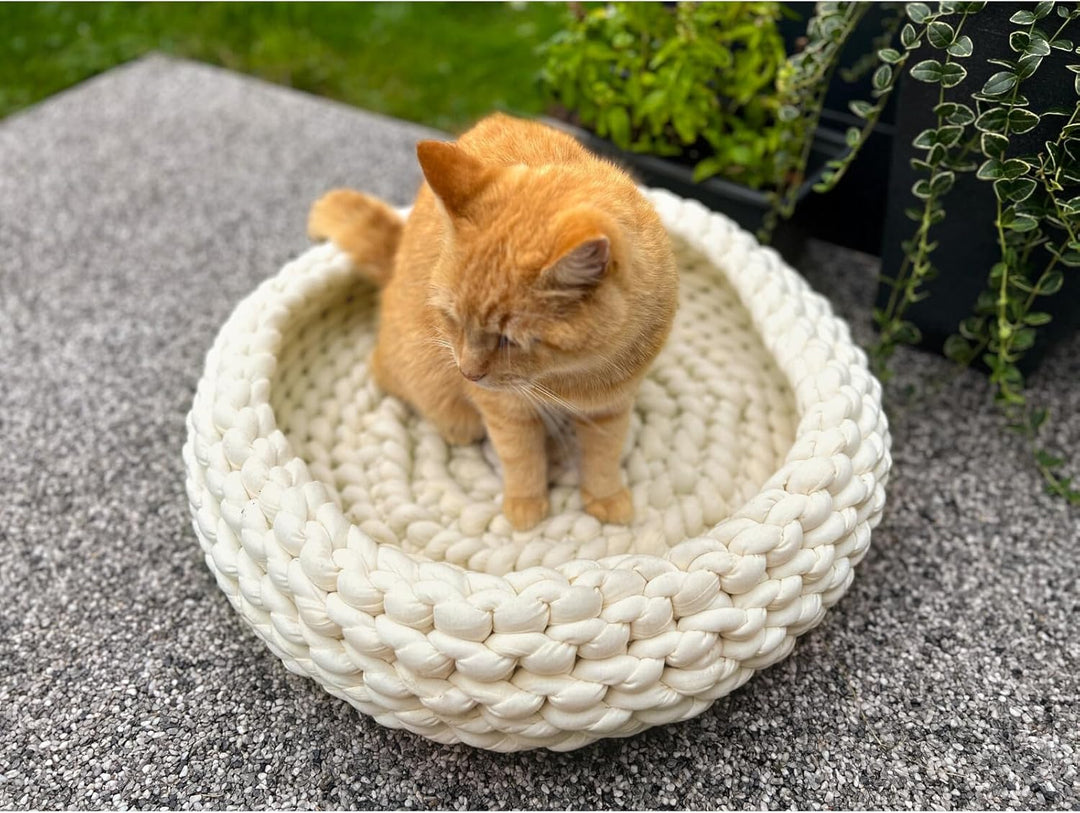 Aumüller Katzenkorb und Fensterbankliege Grobstrick - Schlafplatz für Katzen, Beige