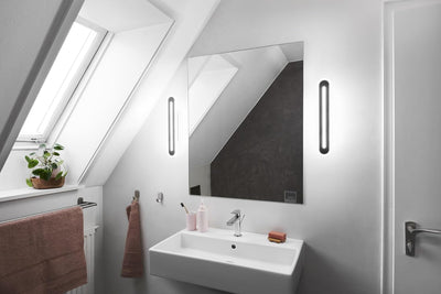 Ledvance Smart LED Badezimmerlampe black, 1200LM, 3000-6500K, 300mm x 70mm, IP44, Orbis Bath Wandleu