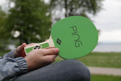 Donic-Schildkröt Tischtennis-Set Ping Pong und Neon Set, 2 Schläger mit farbigen Belägen, 3 farbige