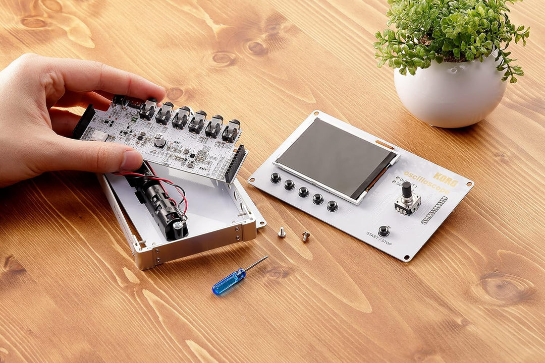 Korg Nu:Tekt NTS-2 Oszilloskop Synthesizer Kit