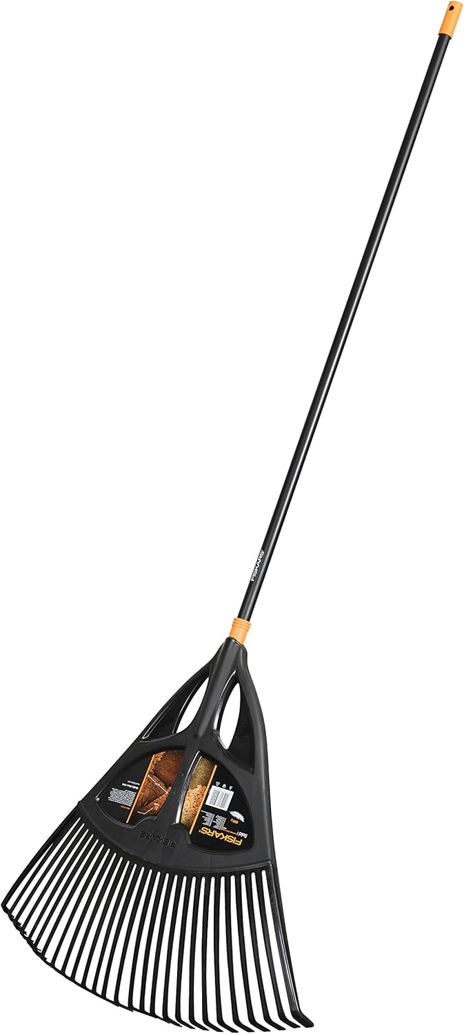 Fiskars Laubbesen, 27 Zinken, Breite: 65 cm, Kunststoff-Zinken/Aluminium-Stiel, Schwarz/Orange, XL,