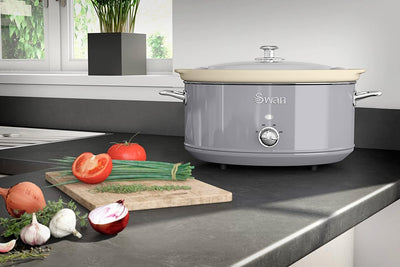Swan Retro SF17031GRNEU Slow Cooker 6,5L Abnehmbarer Kochbehälter, PFOA- und PTFE-freier Keramischer