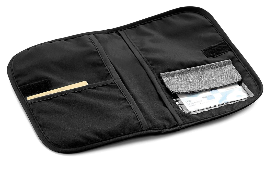 Jané Wickeltasche für Buggy, universal, viel Stauraum, inklusive Wickelunterlage und Tasche für Doku