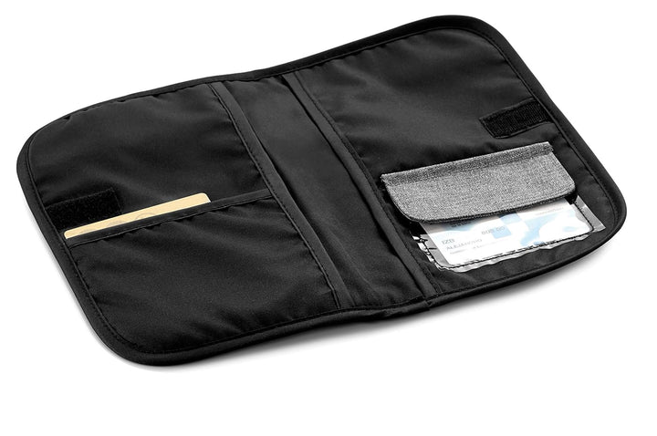 Jané Wickeltasche für Buggy, universal, viel Stauraum, inklusive Wickelunterlage und Tasche für Doku