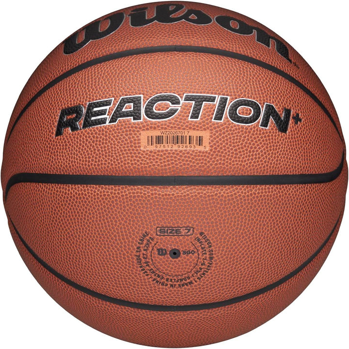 Wilson Reaction Plus Basketball, Aus langlebigen Verbundmaterialien mit tiefem Kanaldesign 6, 6