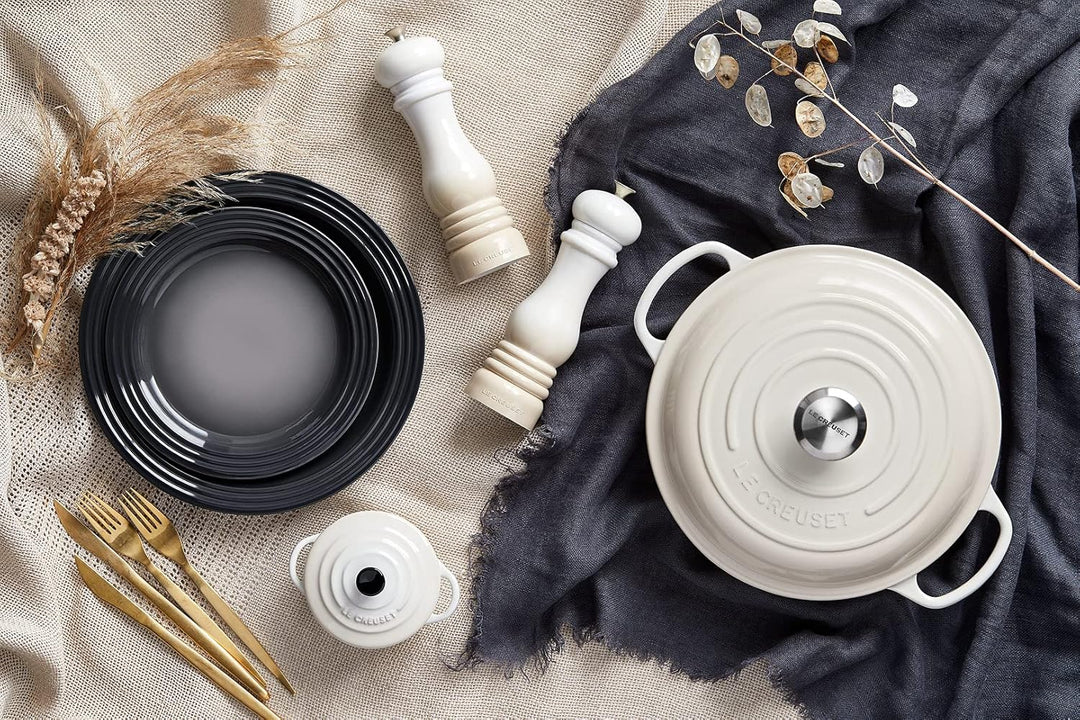 Le Creuset Pfeffermühle, ABS-Kunststoff, 6,2 x 6,2 x 20,8 cm, Keramik-Mahlwerk, Meringue, 4400121716