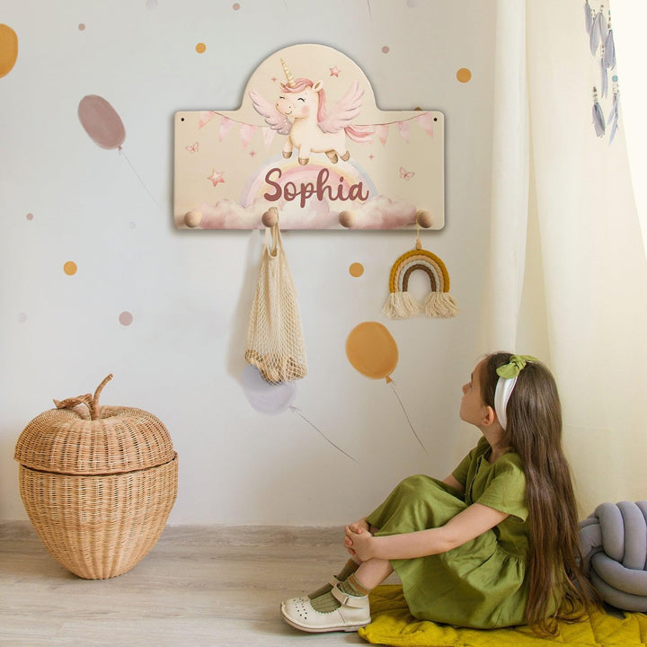 GRAVURZEILE Personalisierte Kindergarderobe - Einhorn - Personalisiert mit Name - Garderobe aus Holz