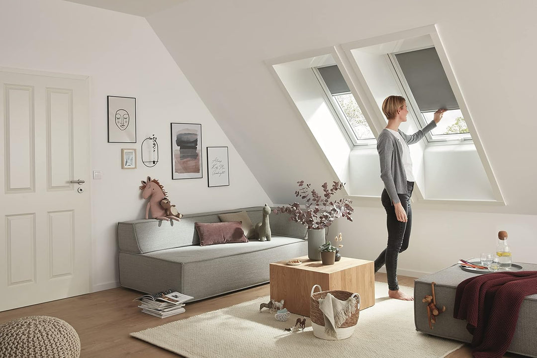 Original Roto Rollo Exclusiv ZRE für Roto Dachfenster Tageslichtrollo Führungsschiene Silber Manuell