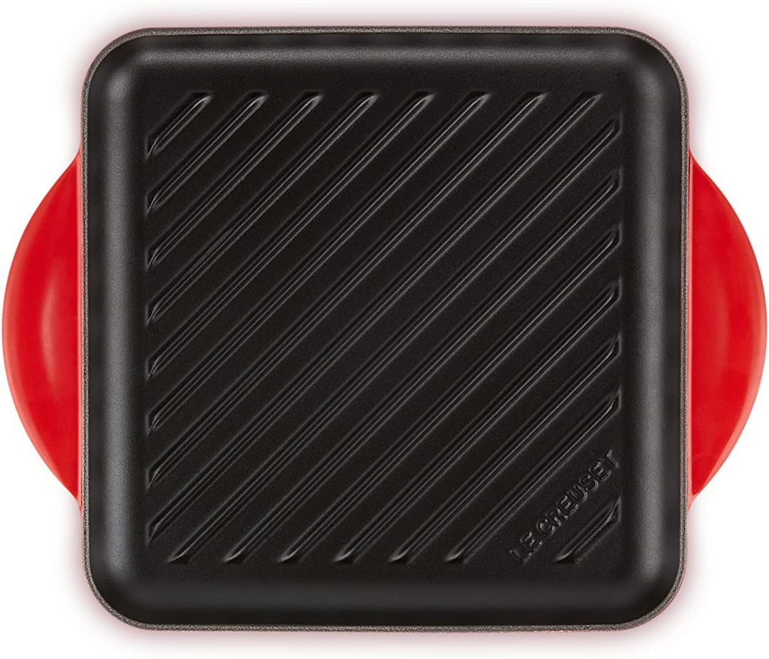 Le Creuset Quadratische Grillplatte aus Gusseisen mit Hilfsgriff, 24 cm, Kirschrot, 20205240600460,