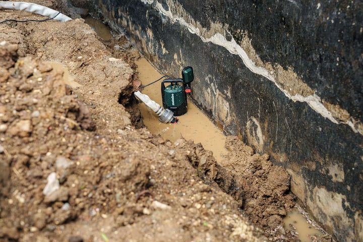 metabo Kombi‑Tauchpumpe KP 160‑35 SF - 500 W, 16.000 l/h, flachabsaugend bis 1 mm, Partikel bis 35 m
