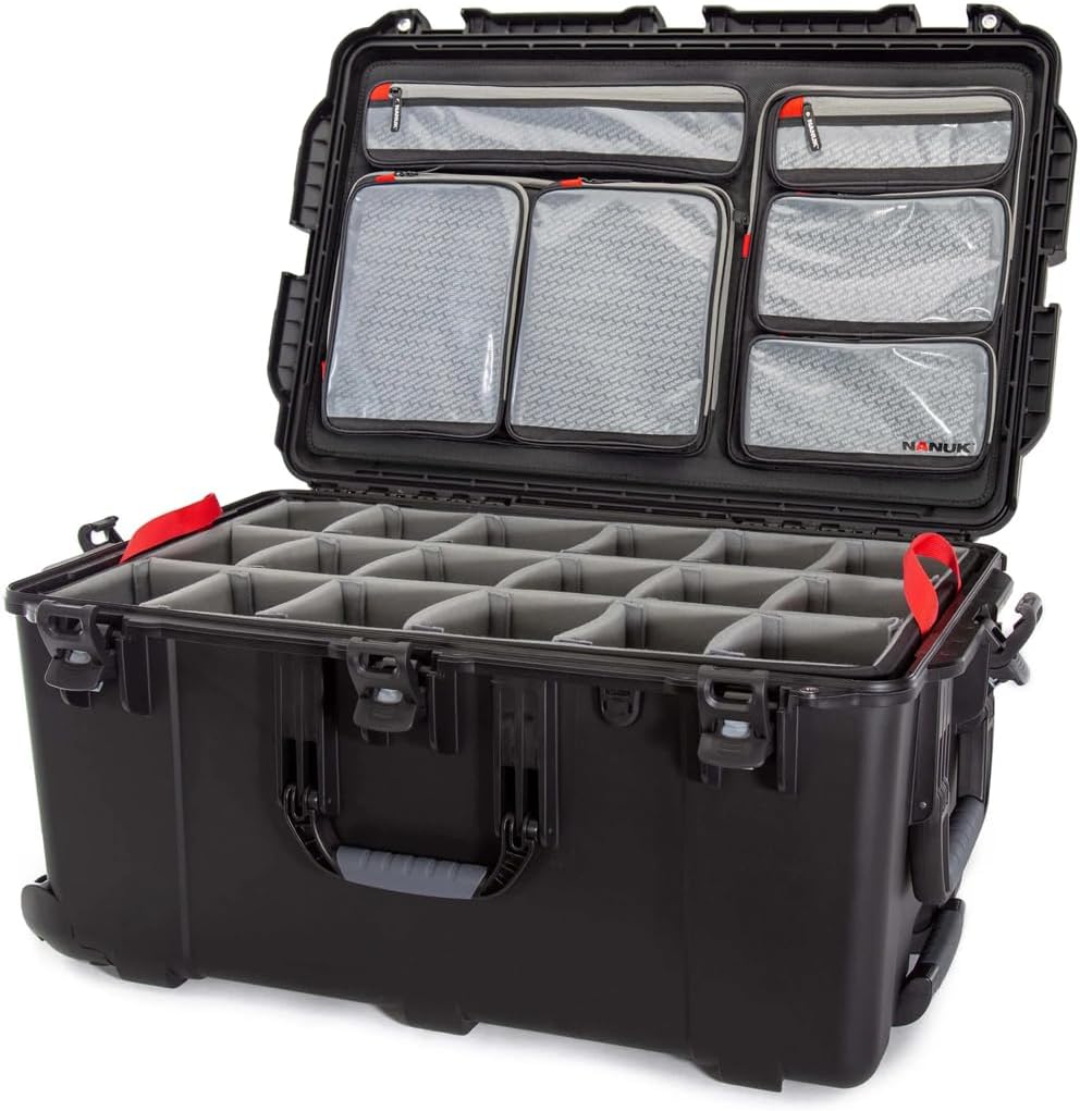 Nanuk 965 wasserdichte Handgepäcktasche mit Deckel-Organizer und gepolsterter Trennwand mit Rädern,