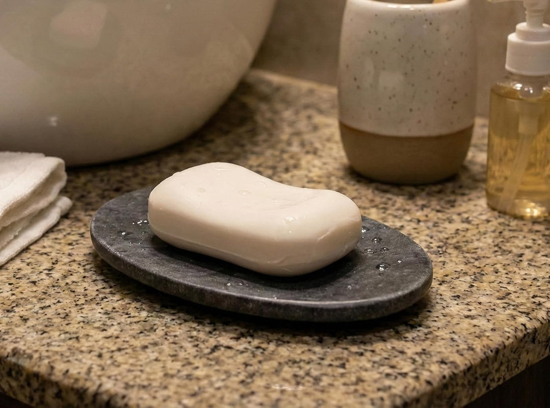 KLEO - Seifenschale aus schwarzem Naturstein, Badzubehör für Badewanne, Wanne oder Waschbecken in ov