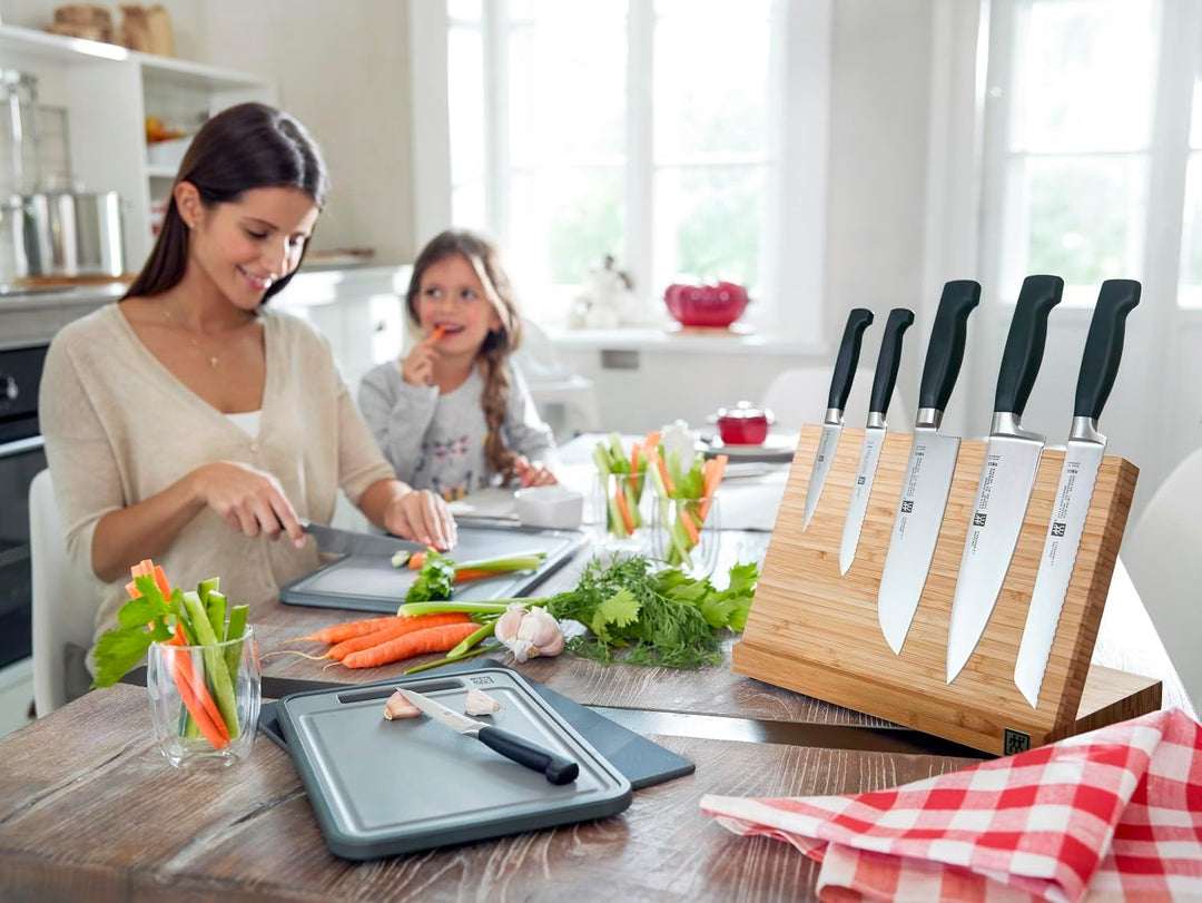 ZWILLING Vier Sterne Steakmesser, Klingenlänge 12 cm, Rostfreier Spezialstahl, Ergonomischer Kunstst