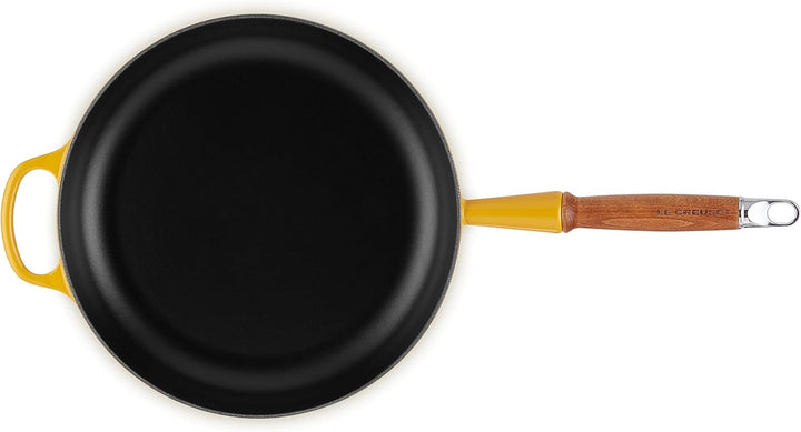 LE CREUSET Signature gusseiserne Bratpfanne mit Holzgriff 28 cm, Nectar, 20258286720422 Nectar 28 cm