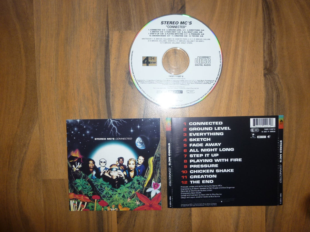 Connected, Audio-CD