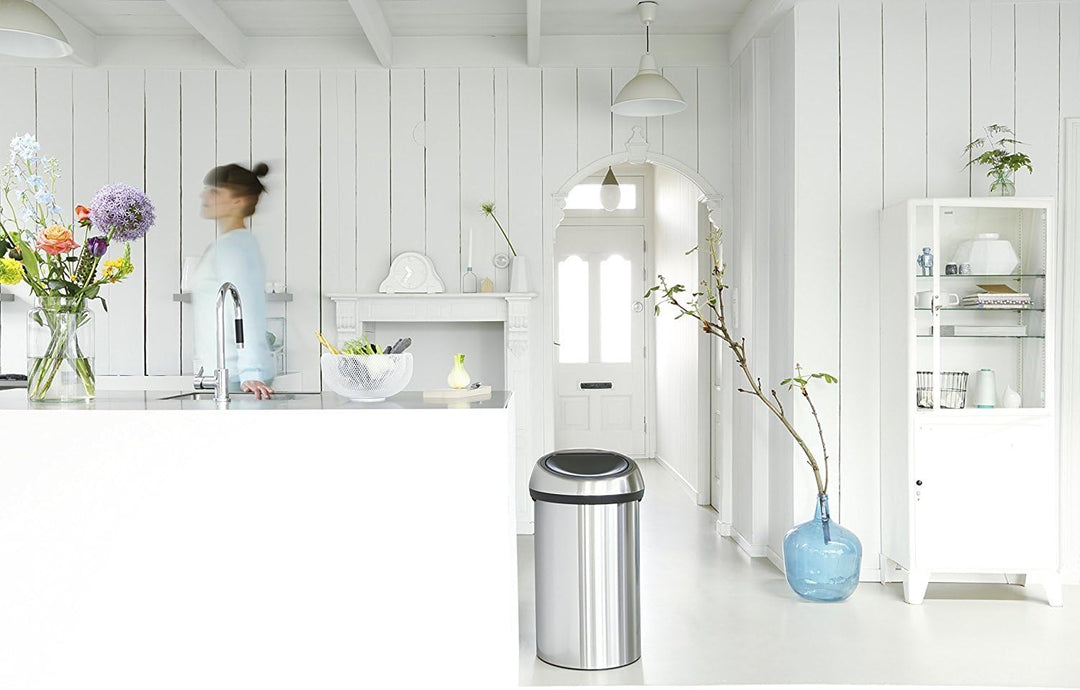 Brabantia Brabantia 60 Liter grosser Küchen-Touch-Mülleimer aus mattiertem Stahl, abnehmbarer Deckel